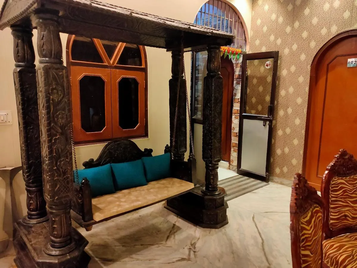 Hotel Rashmi Agra