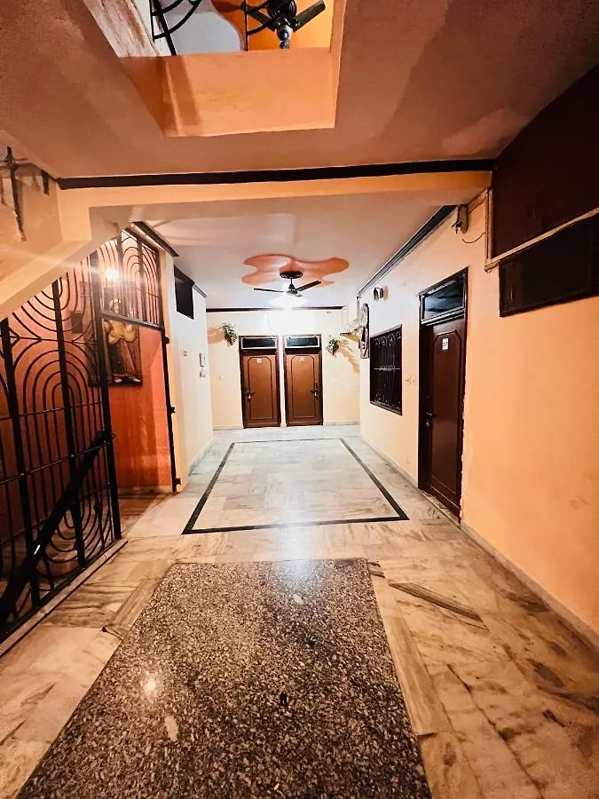 Hotel Rashmi Agra  Agra (Uttar Pradesh)