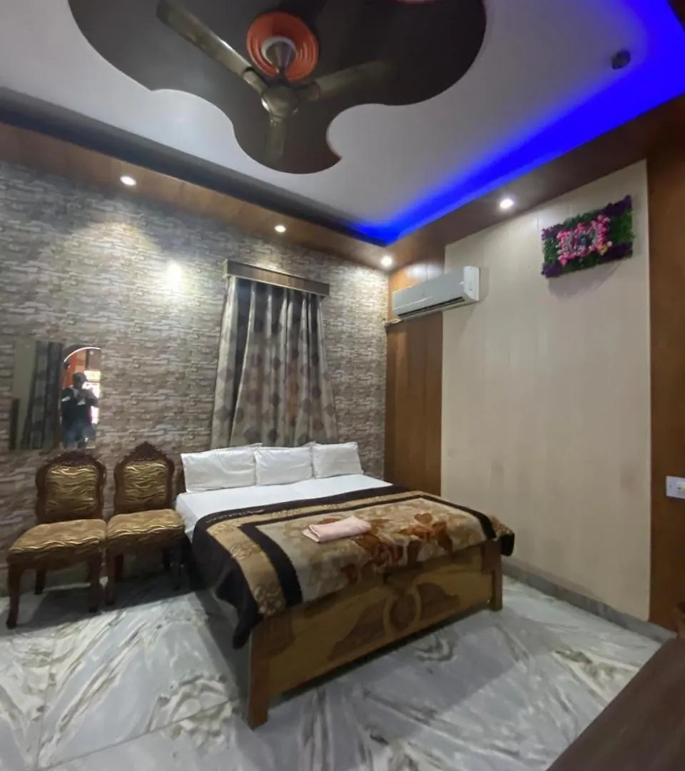 Hotel Rashmi Агра