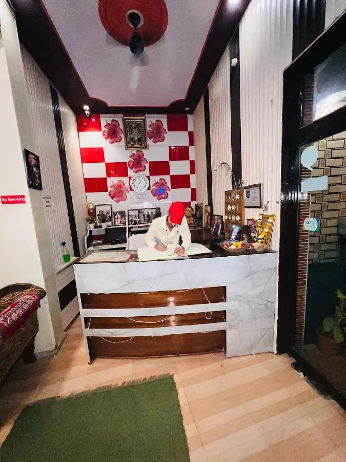 Hotel Rashmi Agra