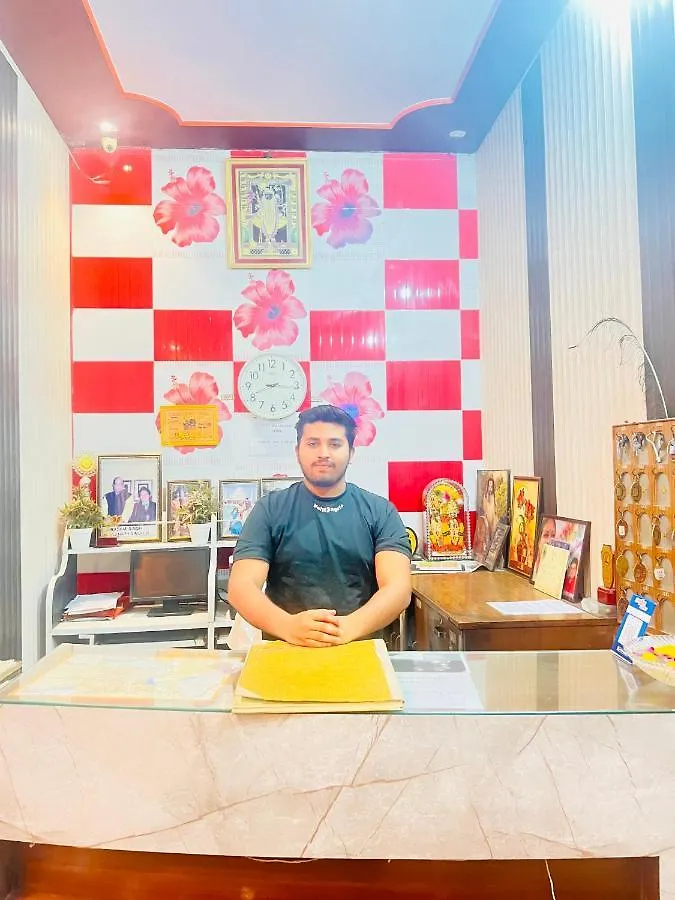 Hotel Rashmi Agra