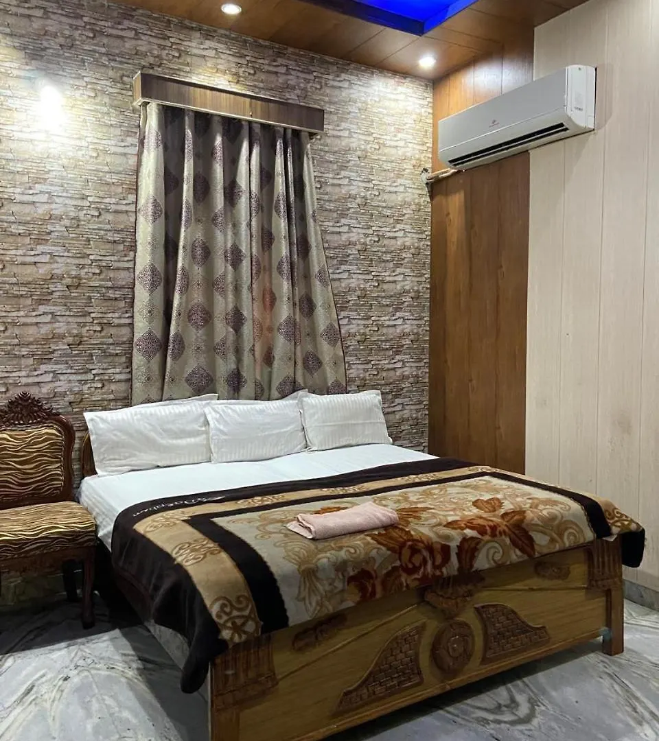 Hotel Rashmi Agra