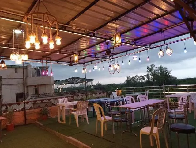 Hotel Rashmi Agra  3*, Agra (Uttar Pradesh)