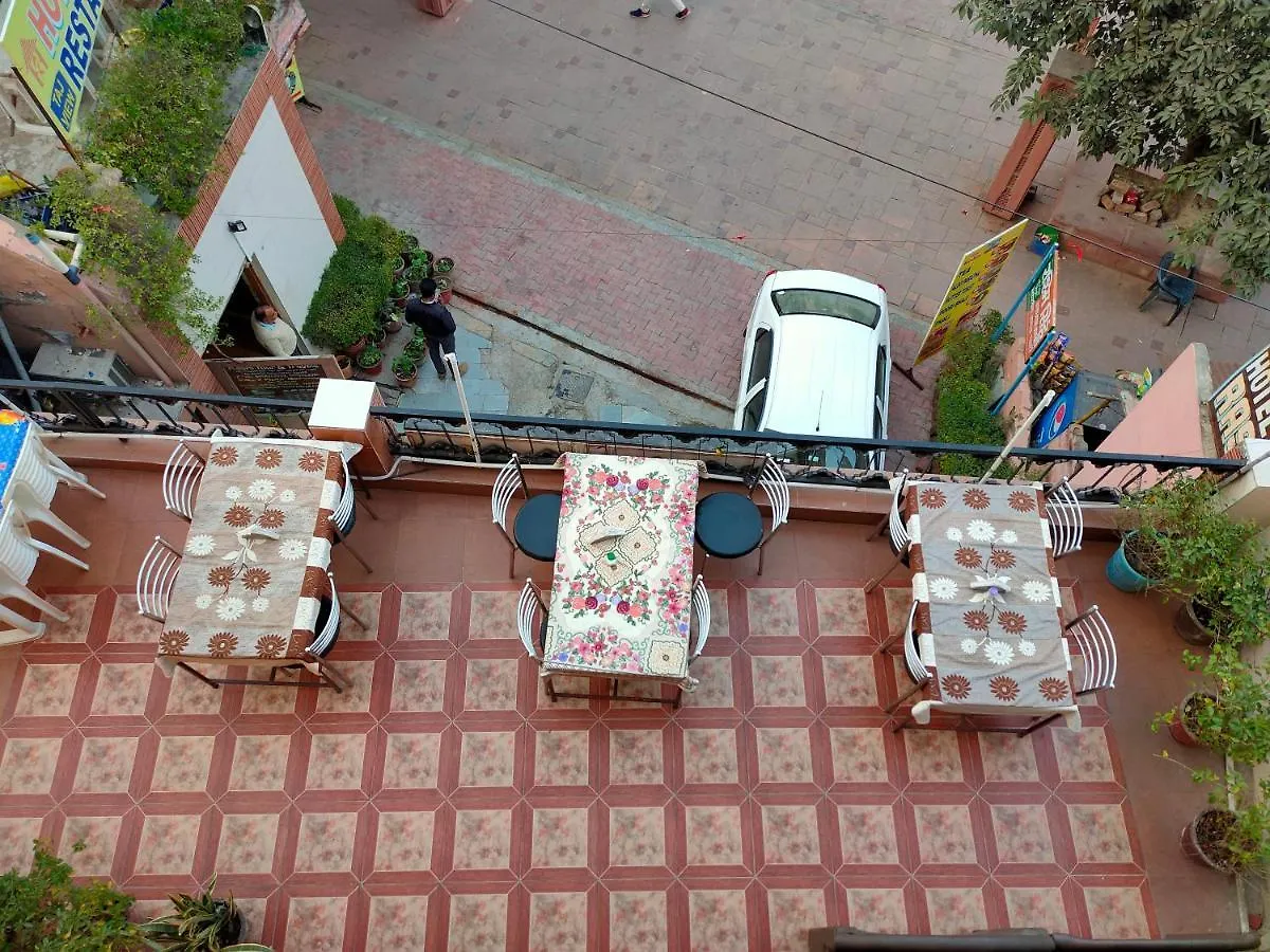 Hotel Rashmi Agra   Agra (Uttar Pradesh)